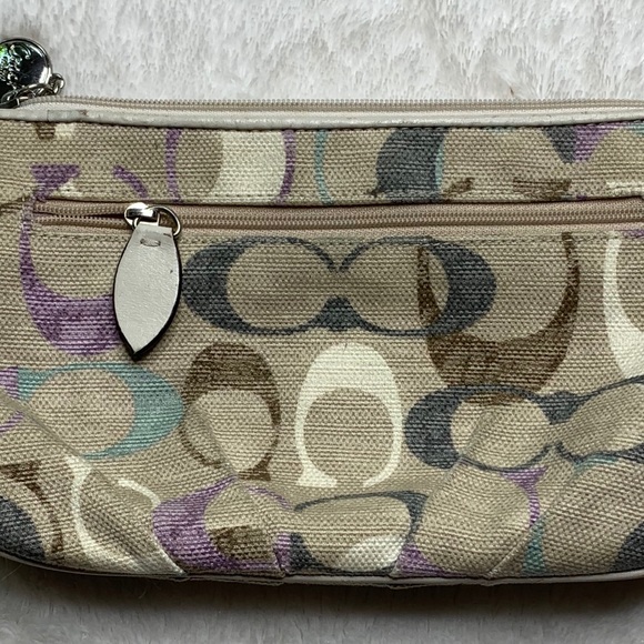Coach Wristlet - Picture 2 of 3